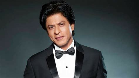 Charity Work By Shah Rukh Khan Will Inspire You To Make A Donation .